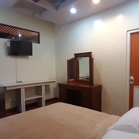 Mactan Breeze - Airport Bed And Breakfast Lapu-Lapu City Exteriér fotografie